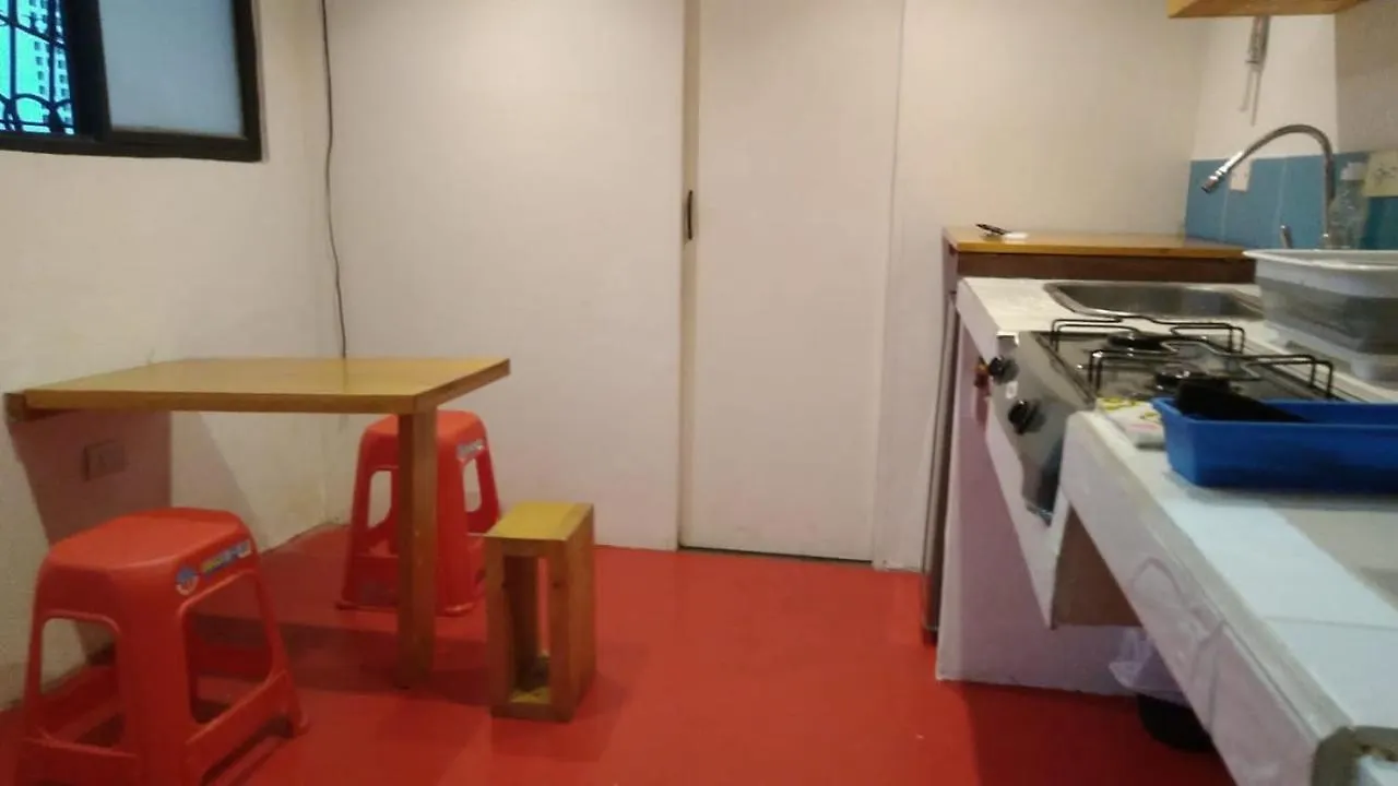 Parrot House San Antonio Apartment Cali