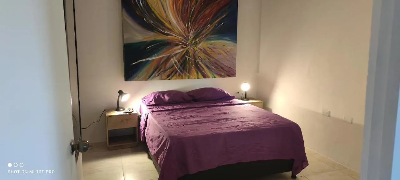 Appartamento Parrot House San Antonio Cali 0*,