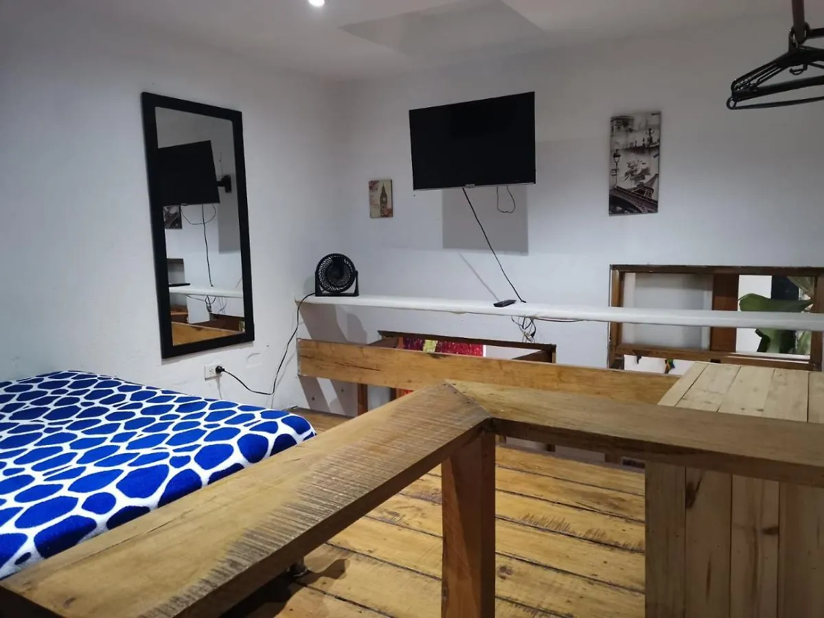 Appartamento Parrot House San Antonio Cali